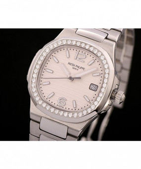 파텍필립 여성용 노틸러스-30 쿼츠 34mm 70111